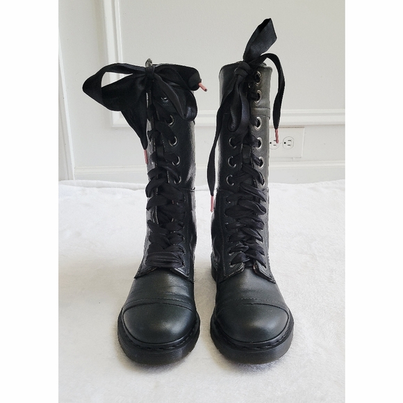 Dr. Martens Triumph Dark Green Combat Foldover Boots with Ribbon Laces Size 8 - Picture 10 of 14